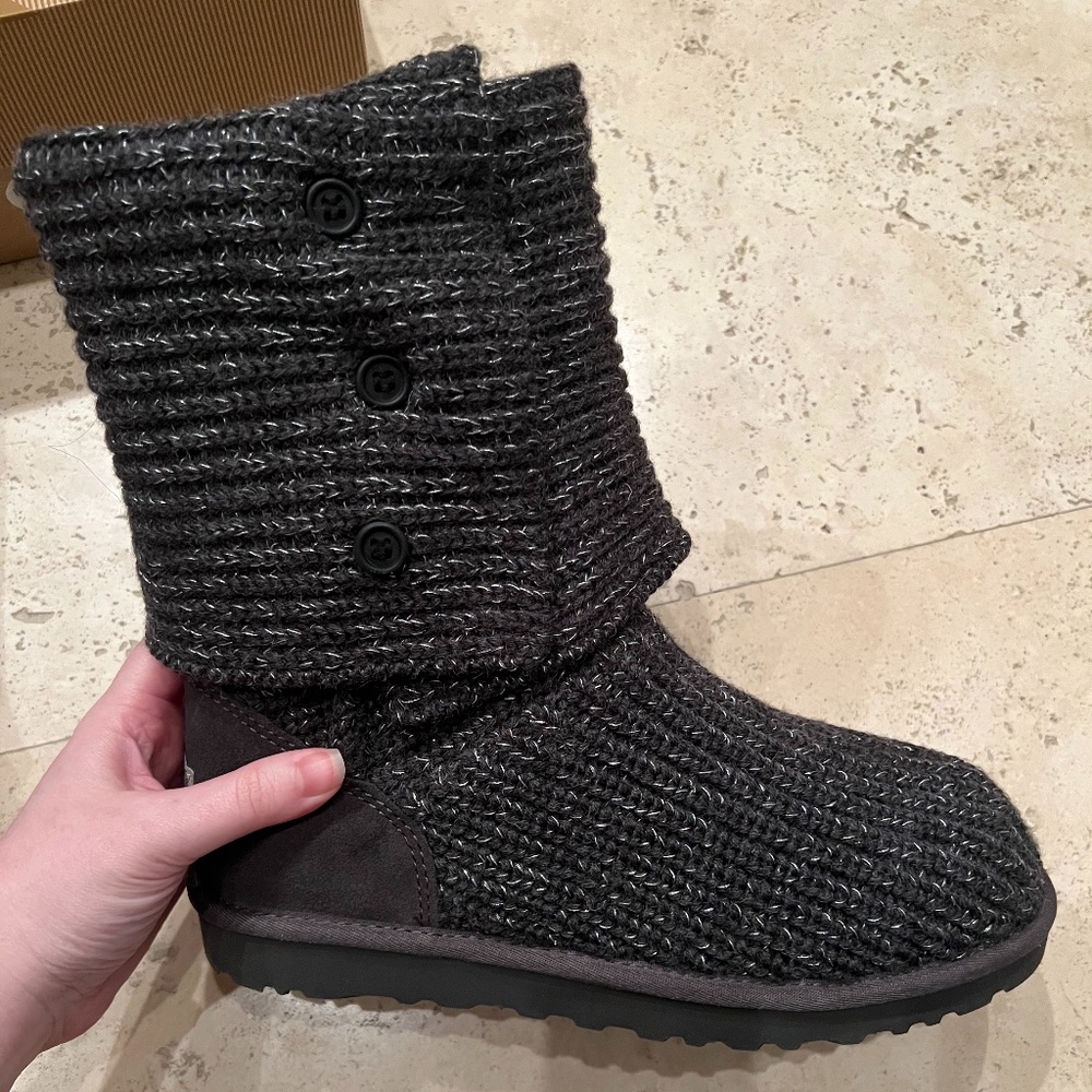 Ugg Cardy Metallic Grey & Silver Boot (New In Box)